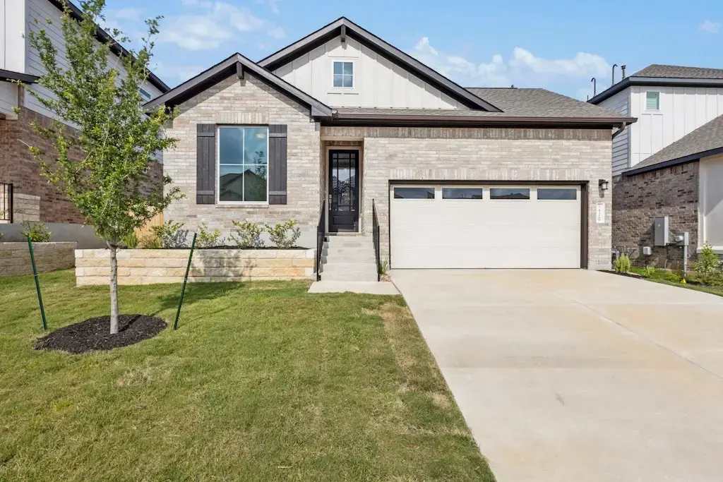 4329 Contrail Lane, Round Rock