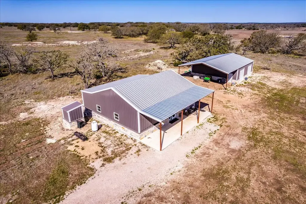 306 Blackbuck Ridge Drive, Lampasas