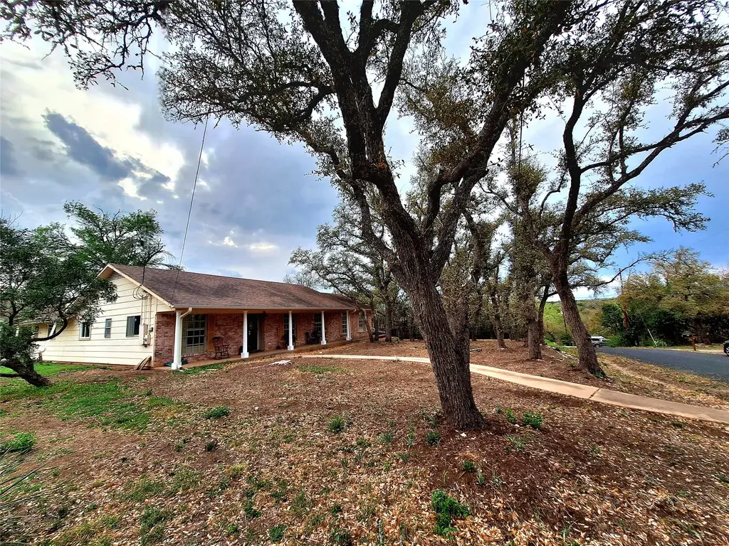 9011 Dorella Lane, Austin