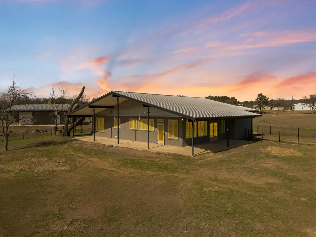 1150 Timber Ridge, Marble Falls