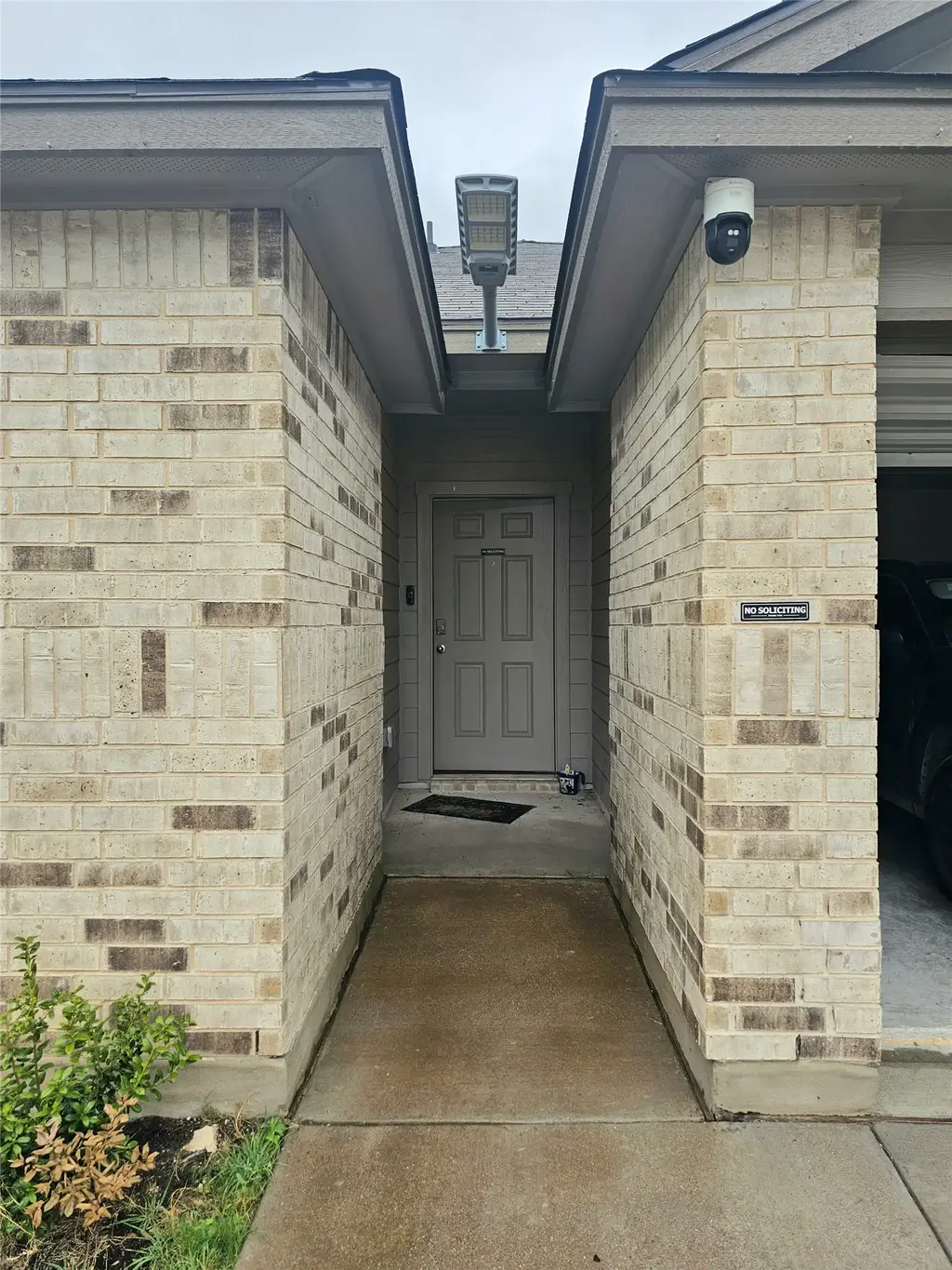 1124 Velvet Court Court, Troy