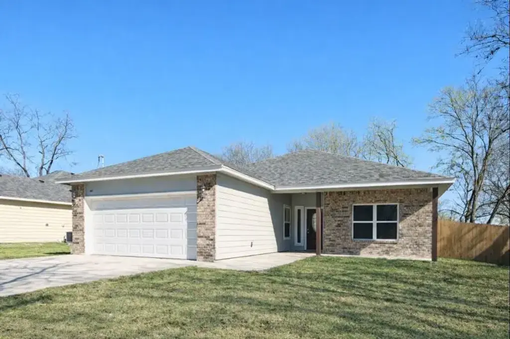 407 Gamel Street, Lampasas