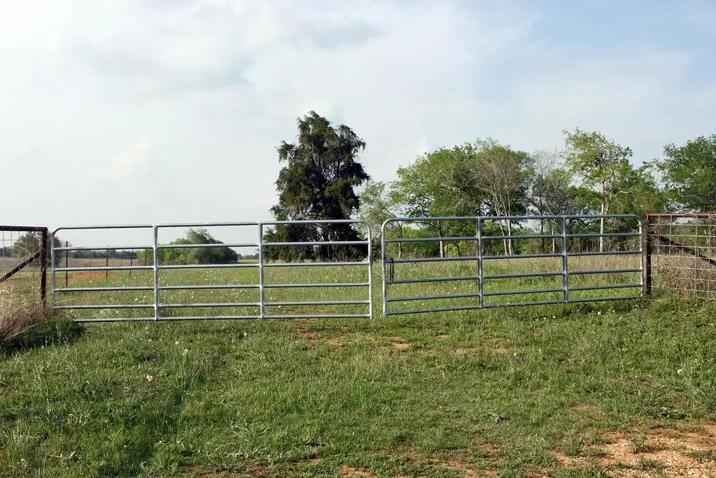 3223 Old Kelley Road, Lockhart