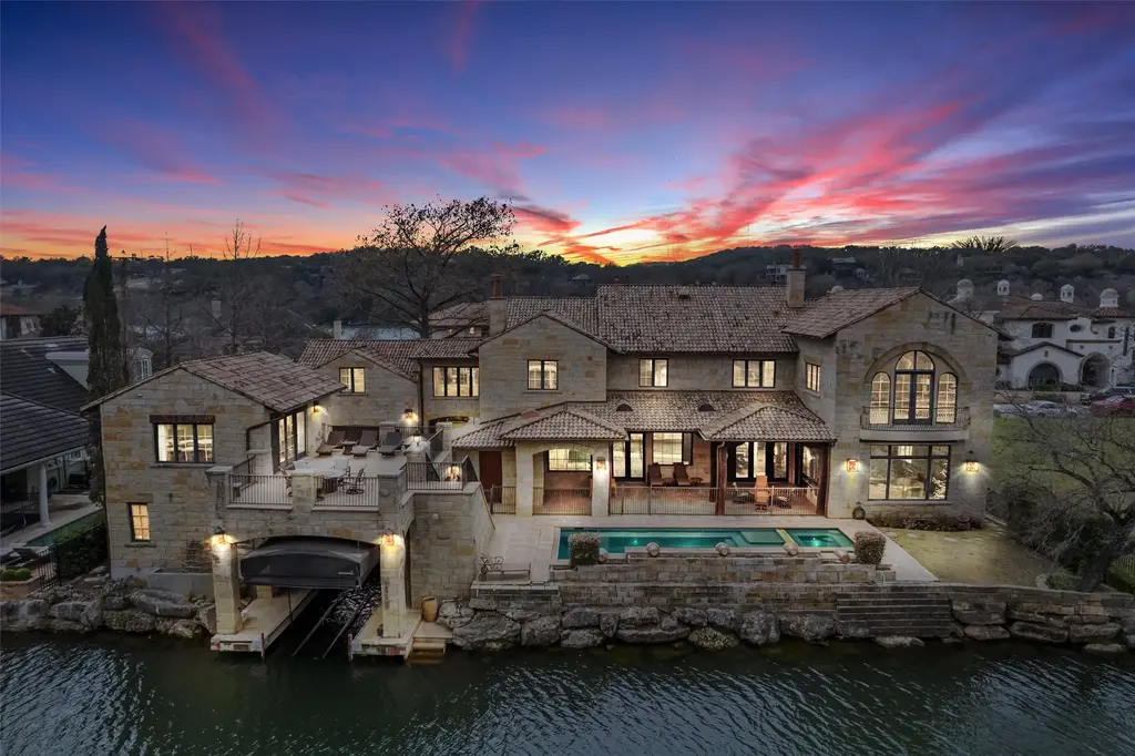 4407 Island Cove, Austin
