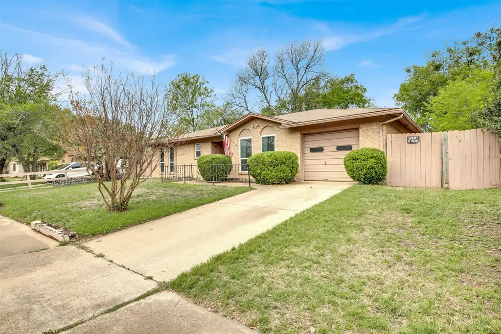 1811 Clarawood Drive, Killeen