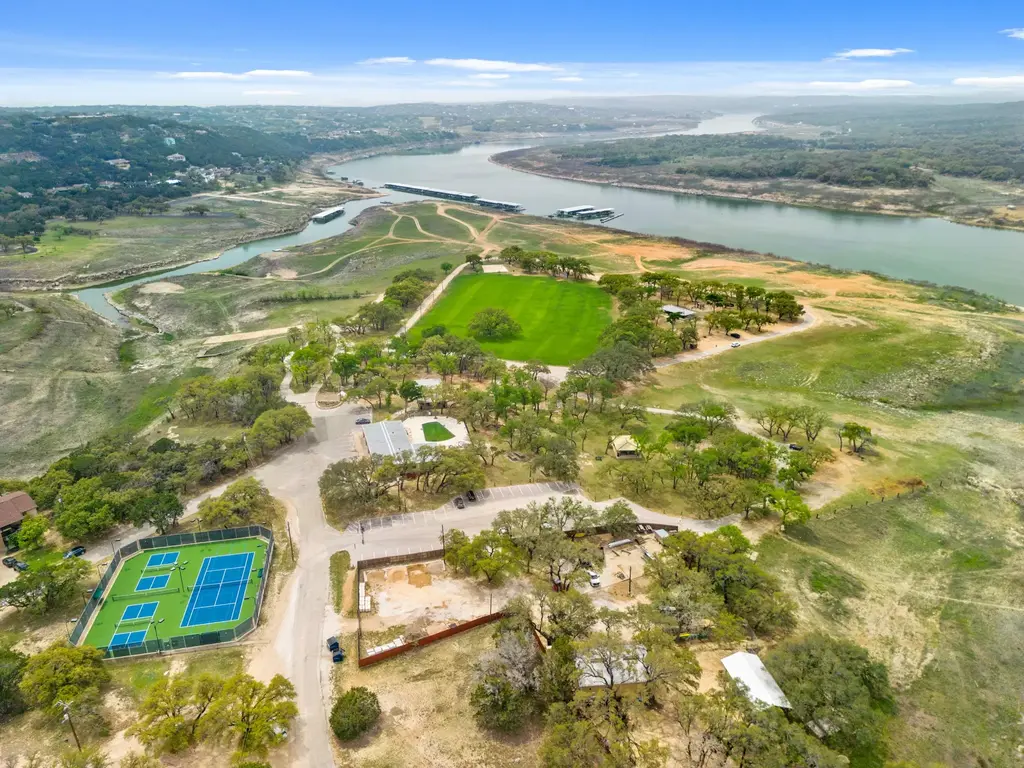6711 Bar K Clubhouse Court, Lago Vista