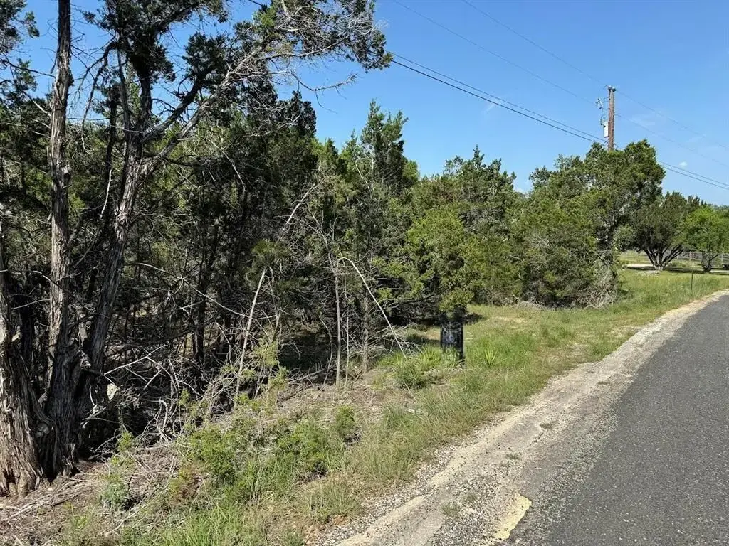 12 W El Camino Real, Wimberley