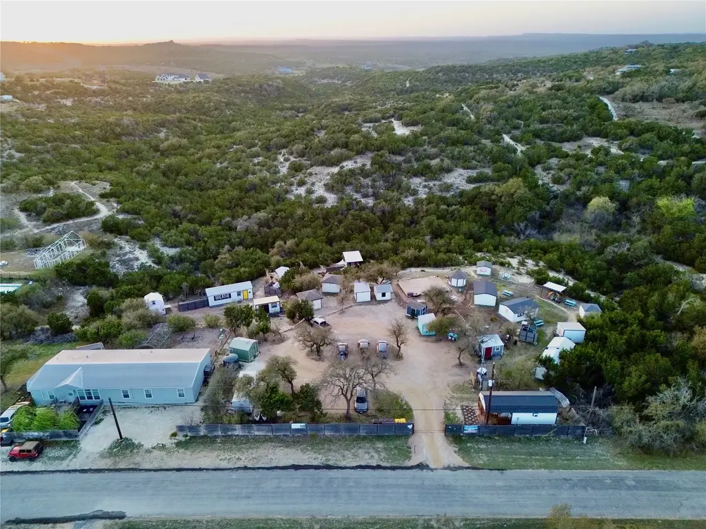 802 Bell Springs Road, Dripping Springs