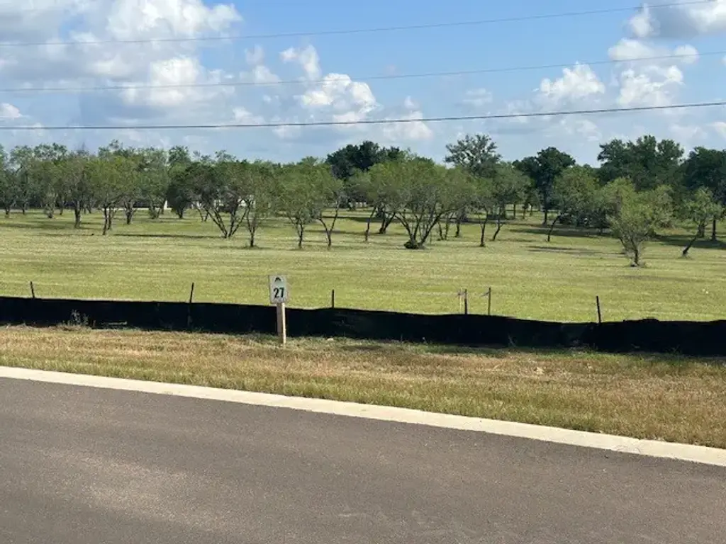Tbd Hawthorne Lane, Spicewood