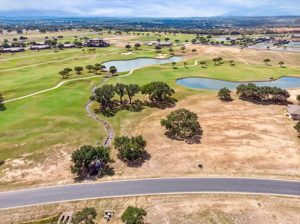 25409 Cliff Crossing, Spicewood