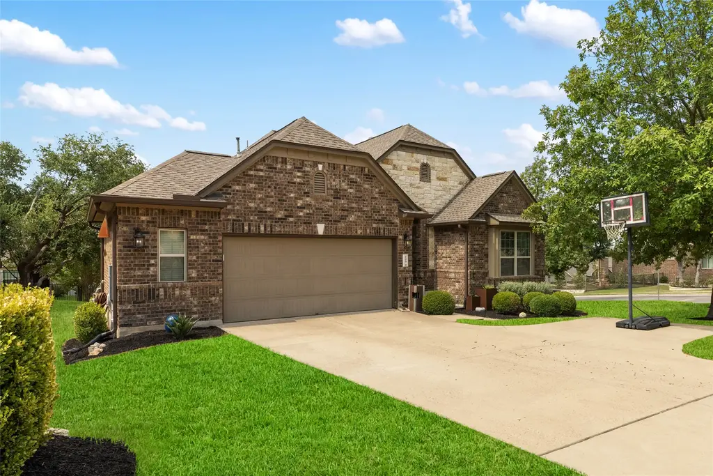 109 Lombardia Drive, Lakeway