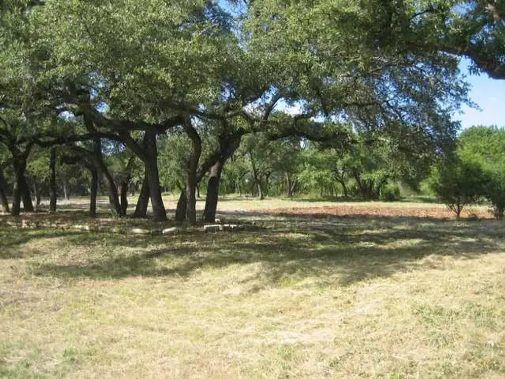 6717 Bar K Clubhouse Court, Lago Vista