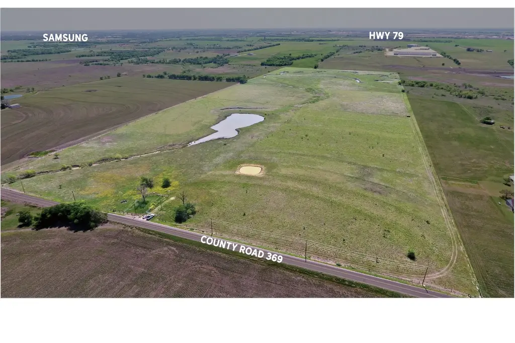 800 County Road 369 Road, Taylor