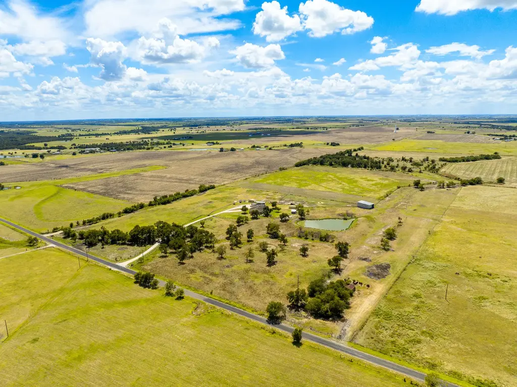 Tract 1 Cr 470  - Center, Coupland