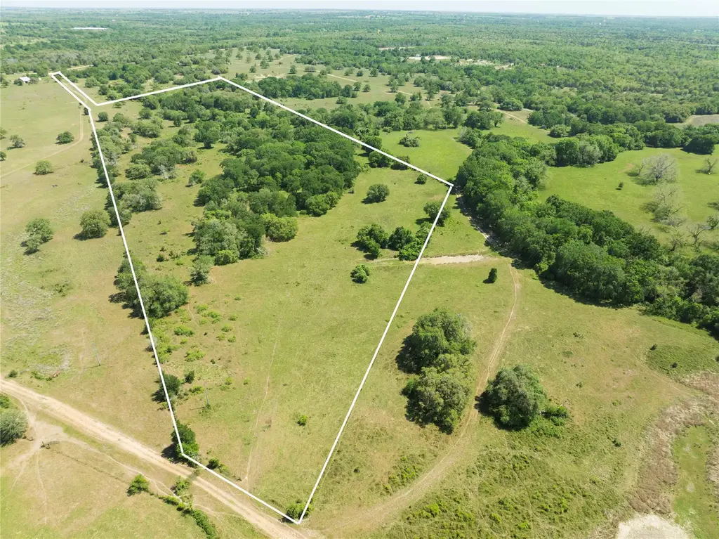 8409 Mach Road Road, La Grange
