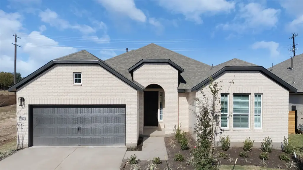 328 Ridgewell Loop, Georgetown