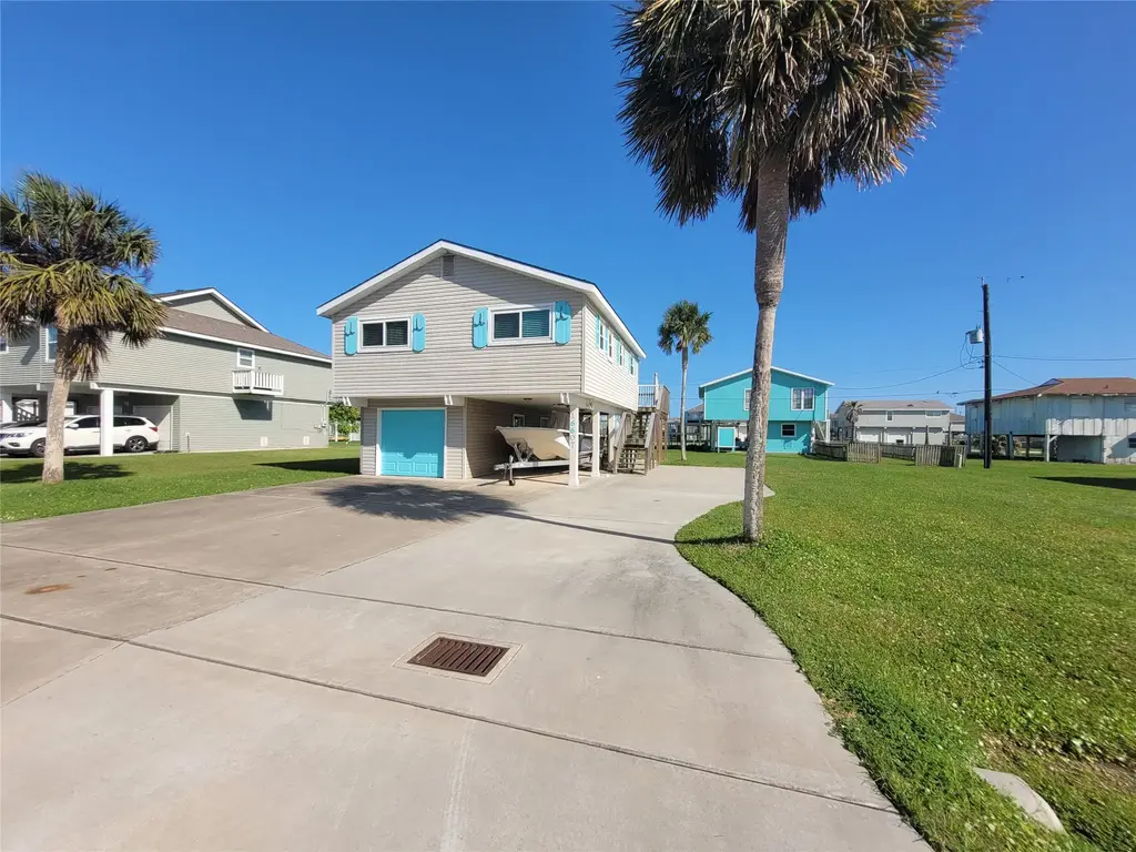 16607 Henry Morgan Road, Jamaica Beach