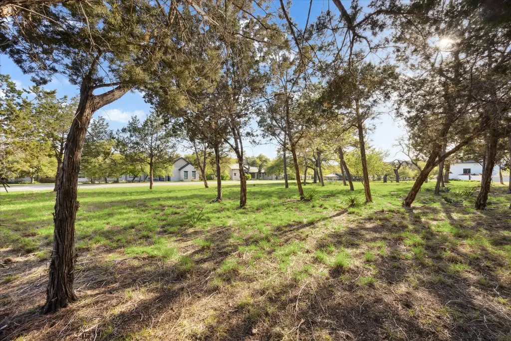 274 Waters Edge Cove, Dripping Springs