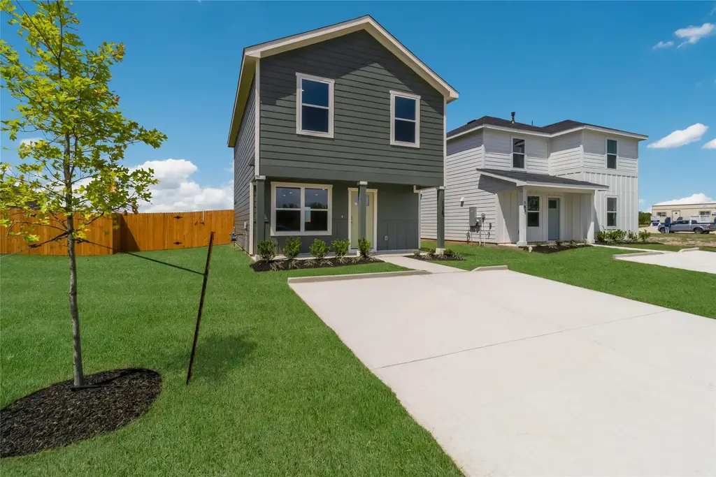 175 Safflower Drive, Uhland