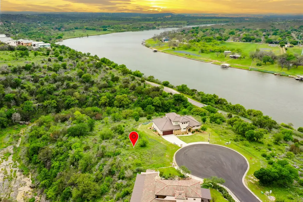 513 Pantera Circle, Marble Falls