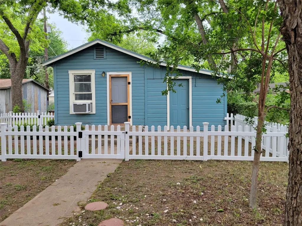 2511 E 2nd Street E B, Austin