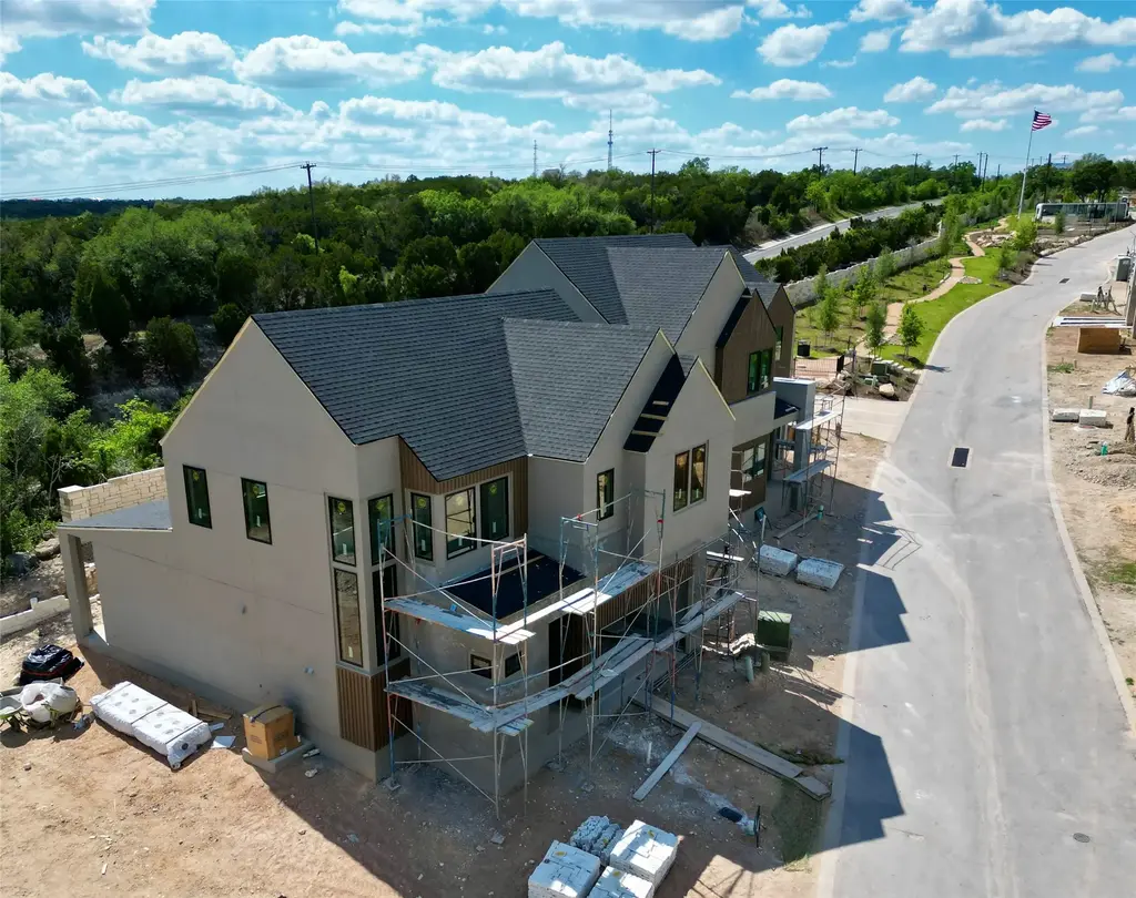 9803 Ribelin Ranch Court 21, Austin
