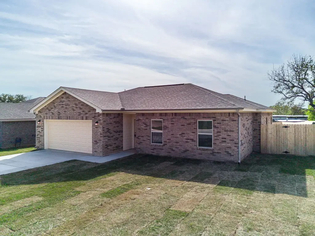 913 Blane Circle Circle, Lampasas