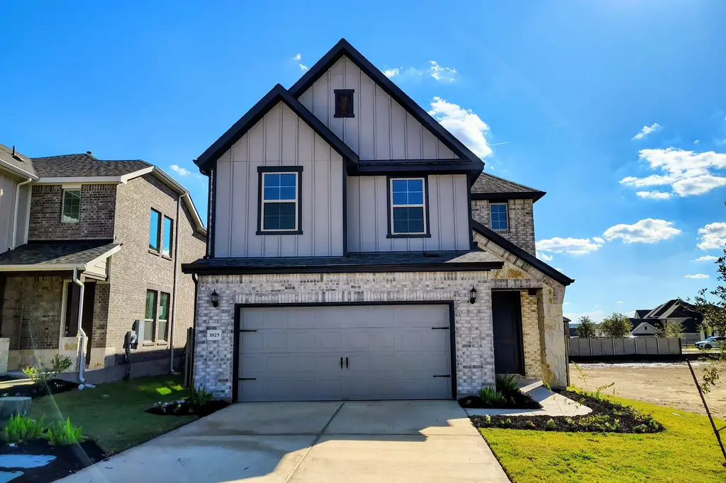 1825 Spring Mountain Cove, Georgetown