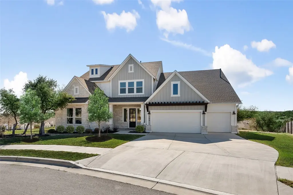 298 Smoke Tree Circle, Dripping Springs