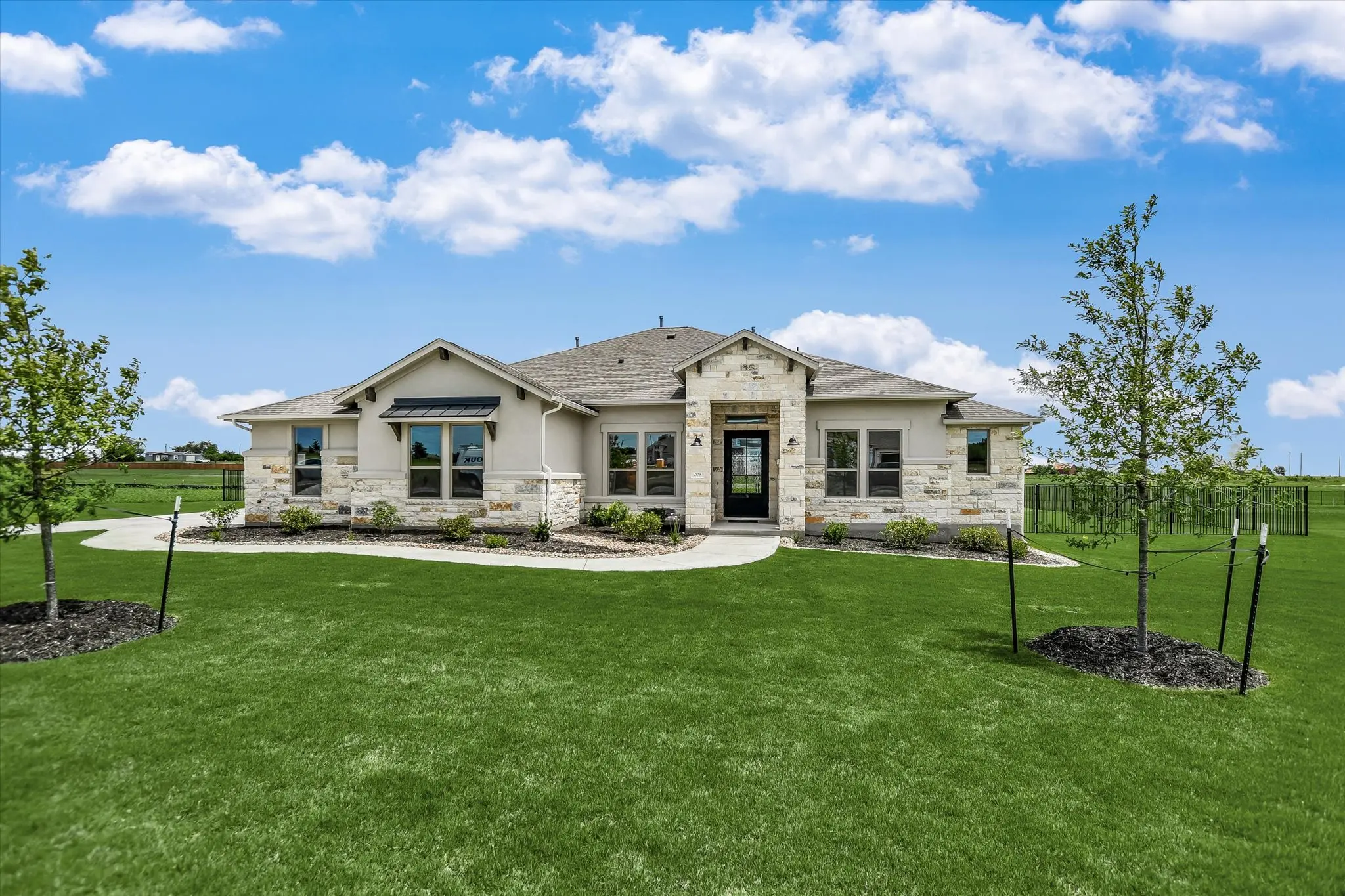 Photo of Listing #5310827