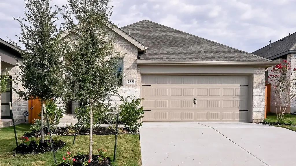 288 Reef Band Drive, Kyle