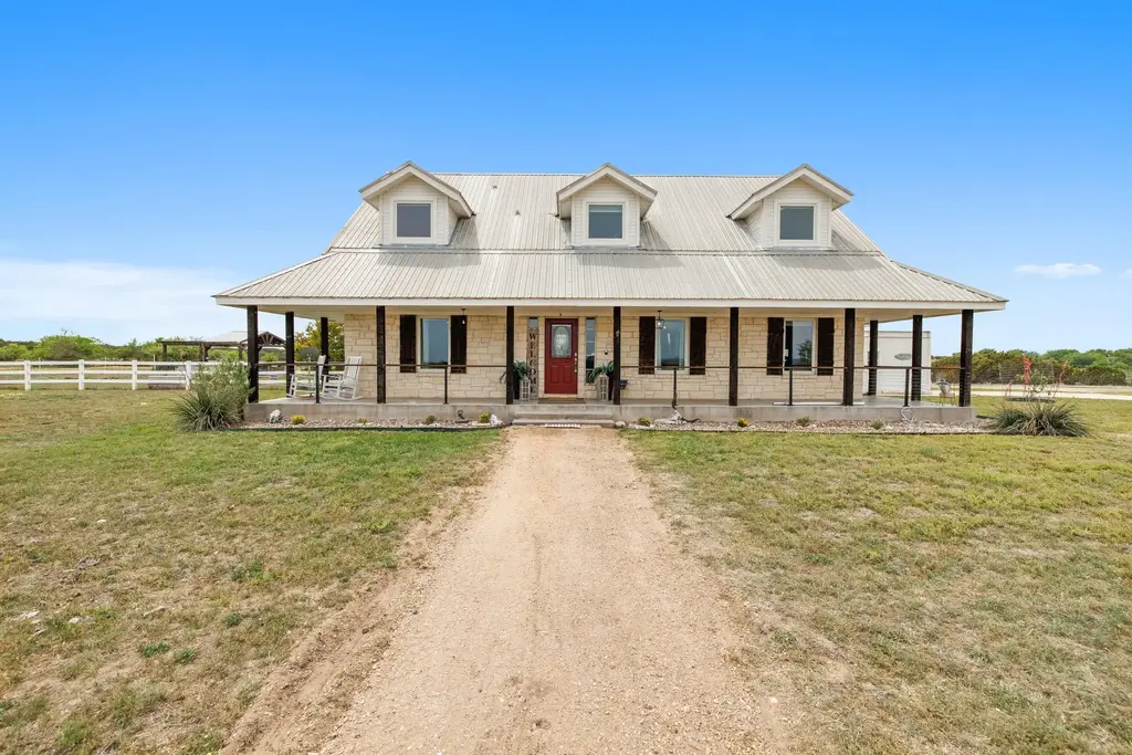 1283 Rattlesnake Trail, Burnet