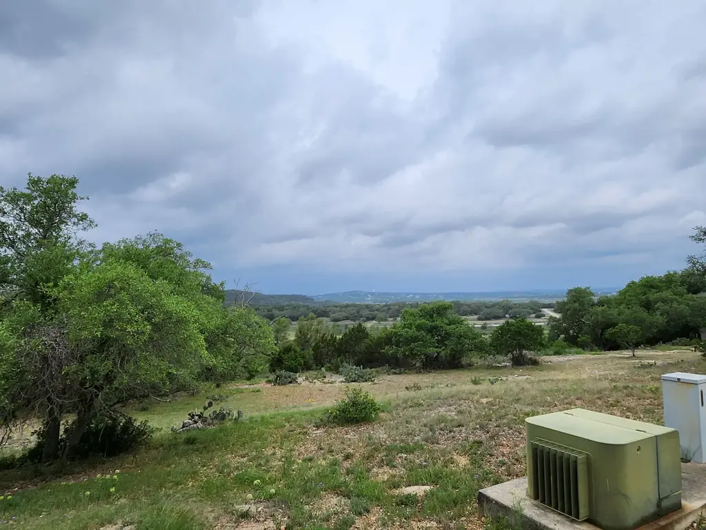 1279 Kings Cove Drive, Canyon Lake