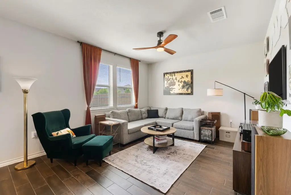 11801 Clayton Creek Avenue, Austin