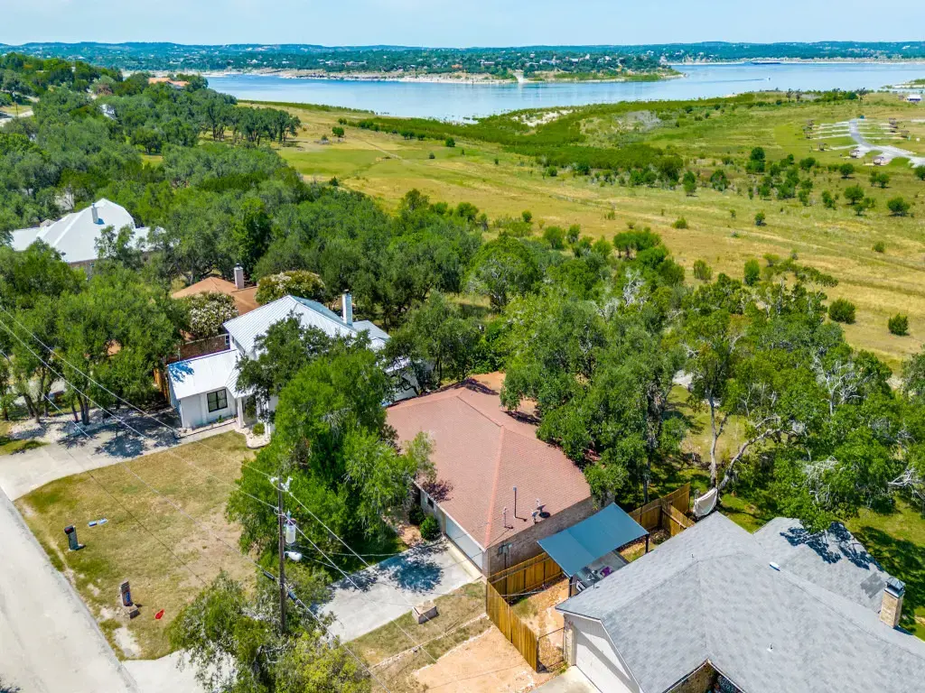 620 Lake Island Drive, Canyon Lake
