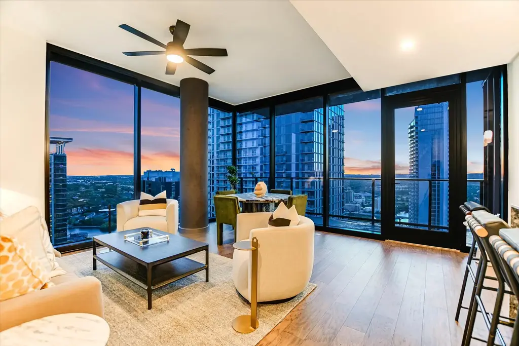 84 East Avenue 3909, Austin