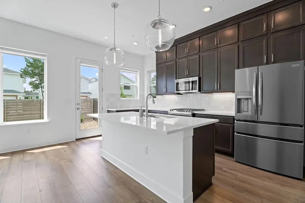 609 Terrier Trail, Austin