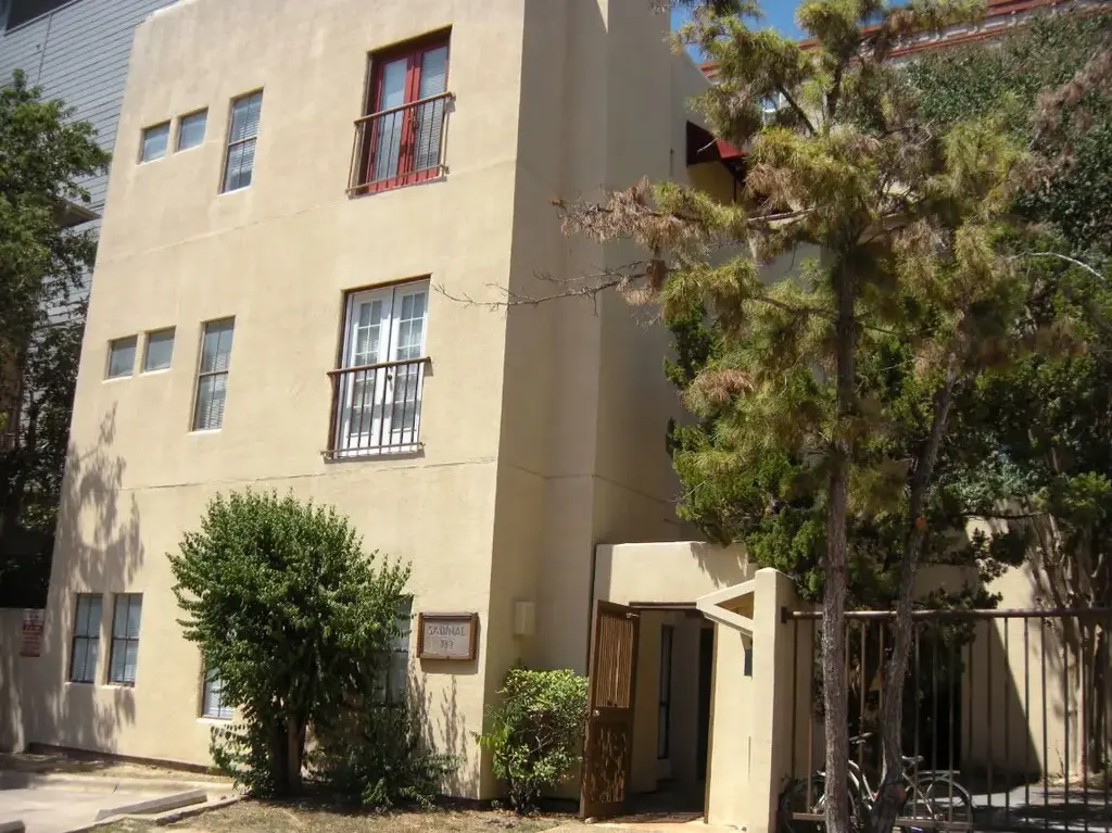 712 W 21st Street 301, Austin