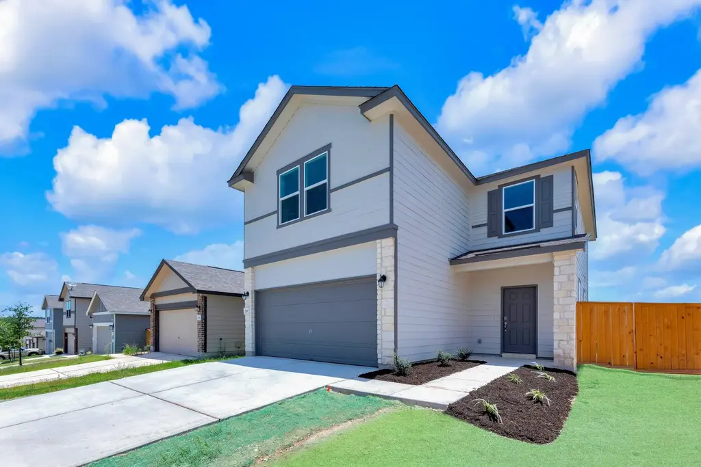 200 Lucky Texan Road, Jarrell
