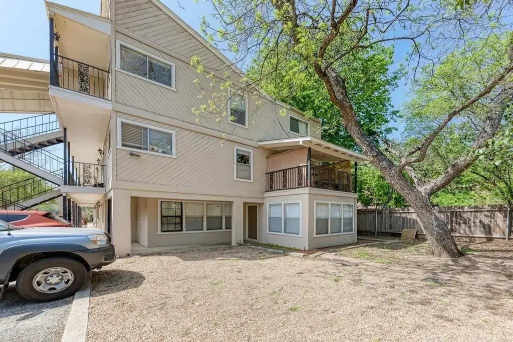 1010 W 23rd Street 15, Austin