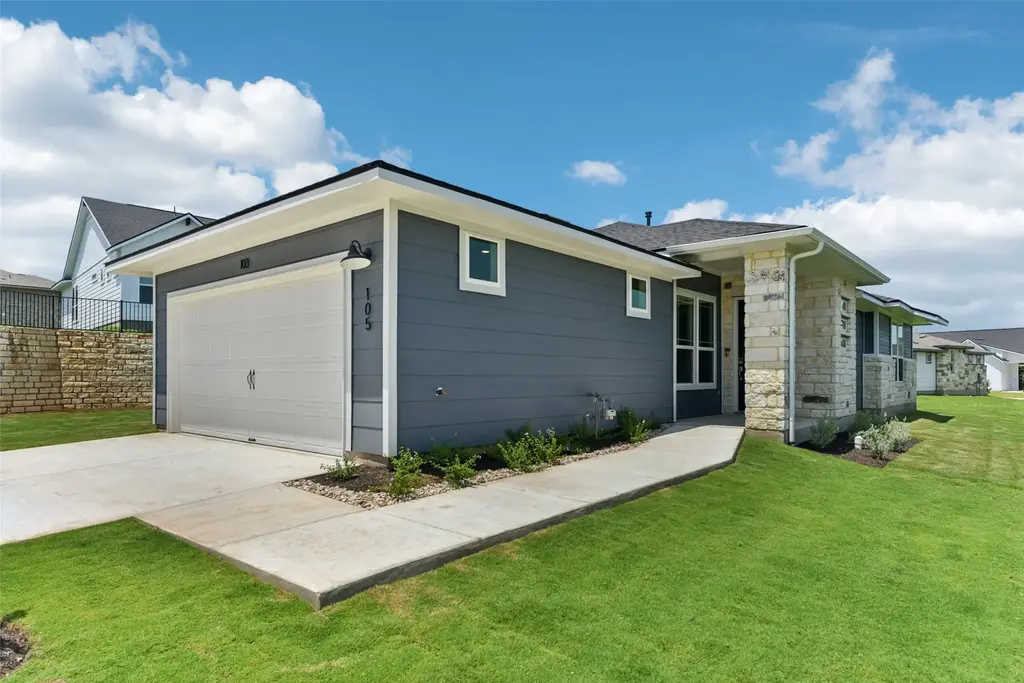 105 Antoinette Way 103, San Marcos