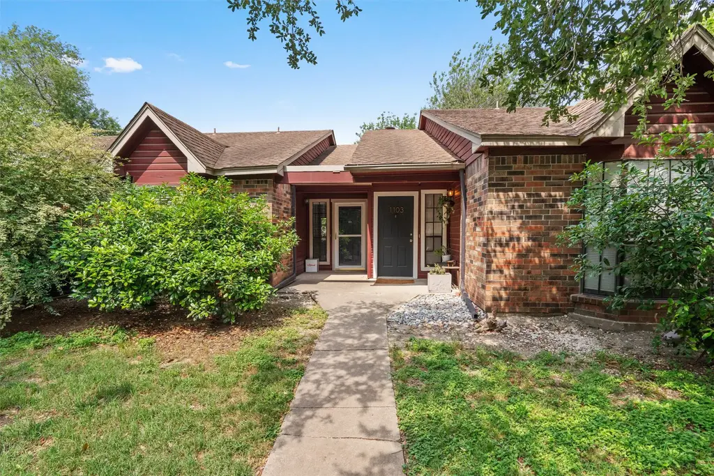 1601 Faro Drive 1102, Austin