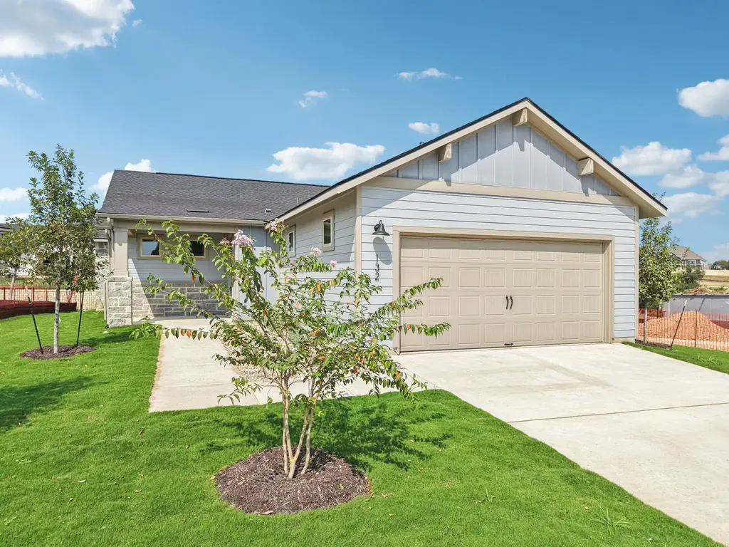 132 Antoinette Way, San Marcos
