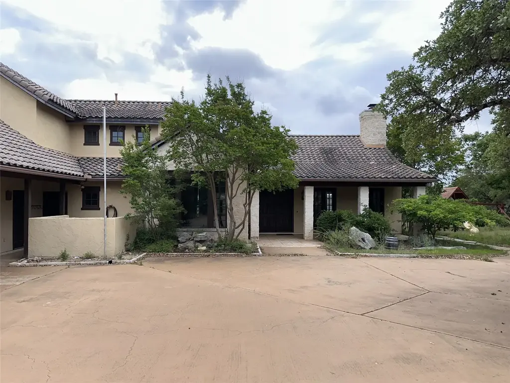 5214 Little Creek Trail, Spicewood