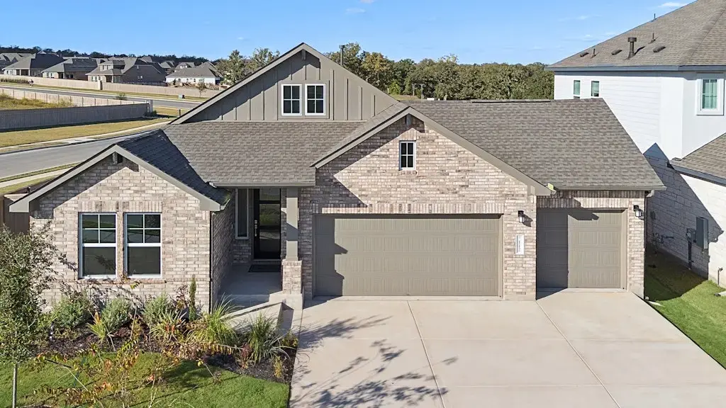 112 Big Pine Creek Lane, Bastrop