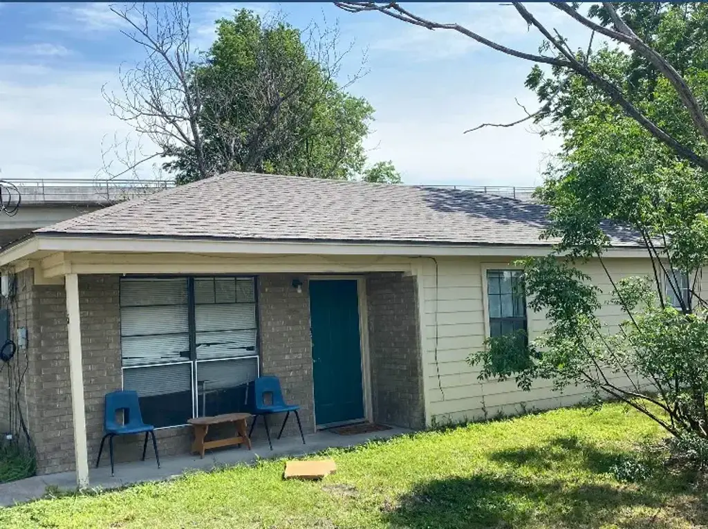 5 S 19th Street, Temple