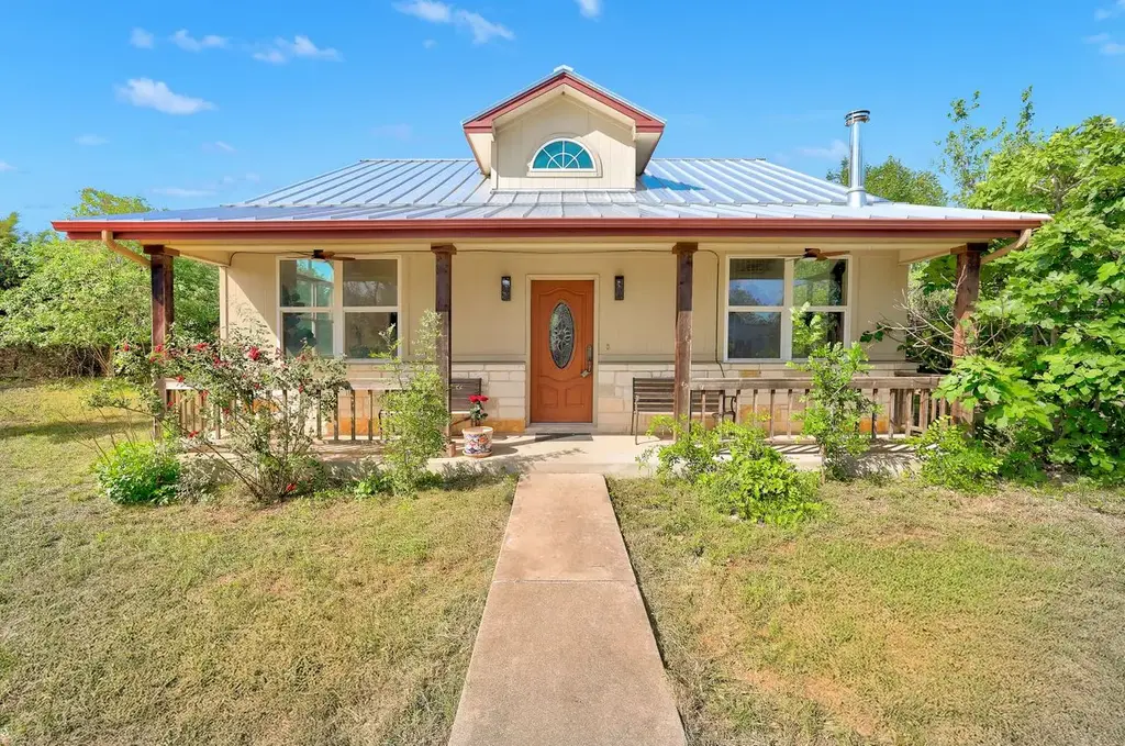 195 Live Oak, Liberty Hill