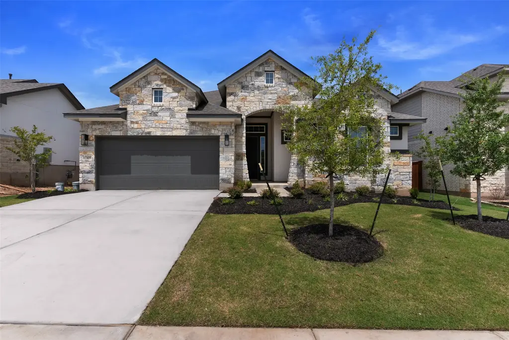 305 Oak Blossom Road, Liberty Hill
