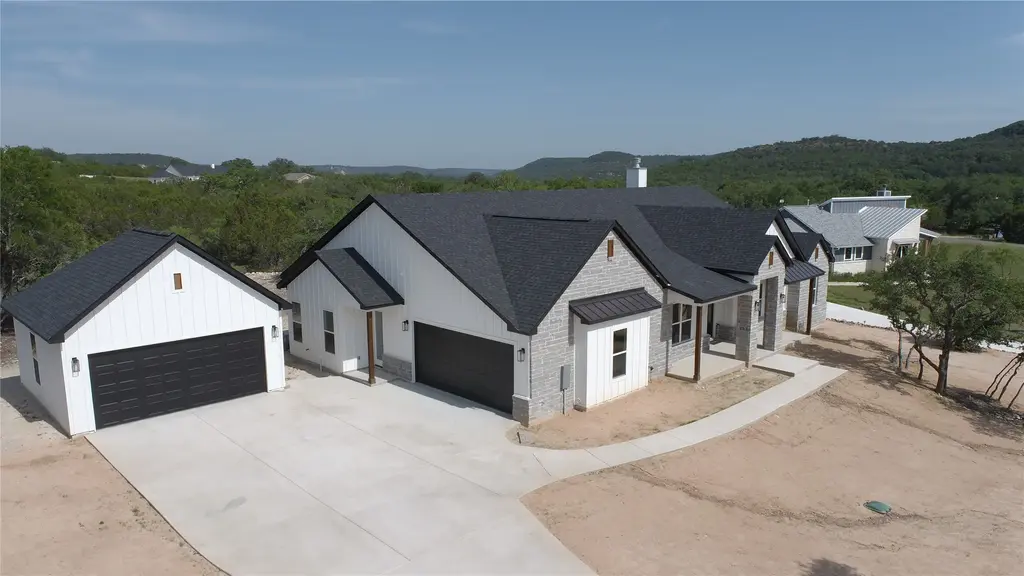 123 Wagon Wheel Trail, Bertram