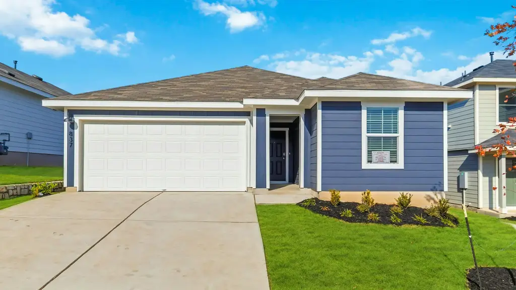 837 Arnold Loop, Uhland